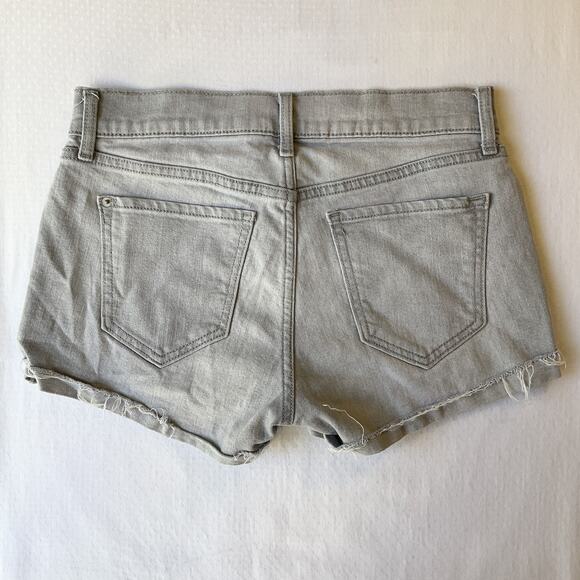 Old Navy Women Shorts 2 REGULAR Gray Denim Boyfriend Distressed Frayed Hem 2.5" - Picture 10 of 10